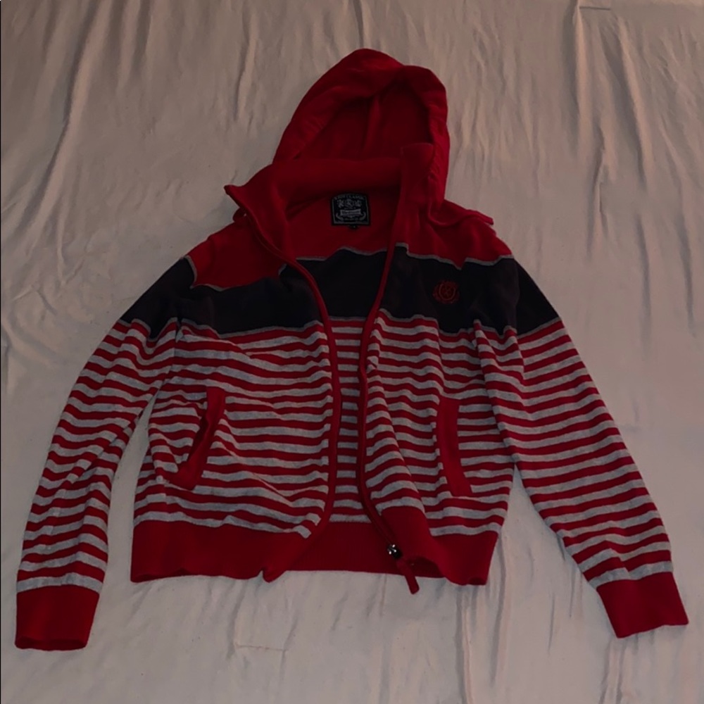 Hooded sweater